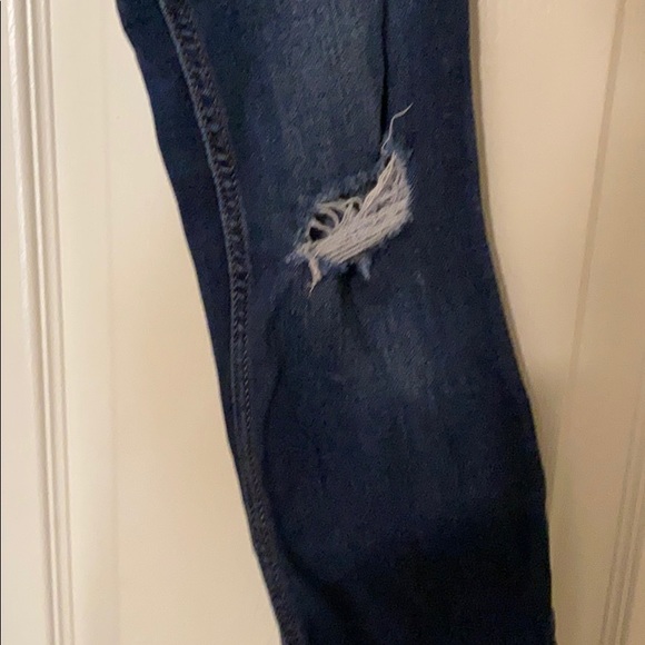 Hollister Jeans - Picture 3 of 4